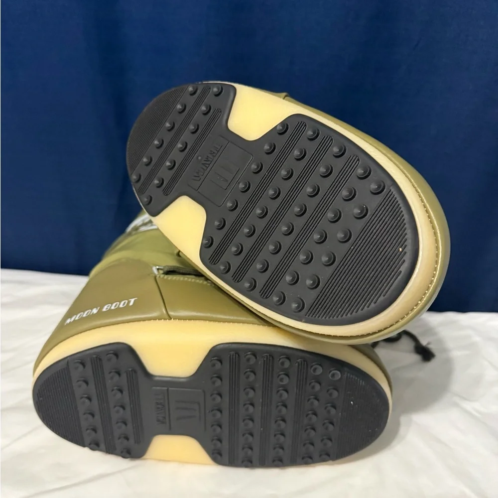 Moon Boot Khaki Winter Footwear